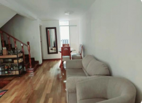 Hermosa Casa en el Polo